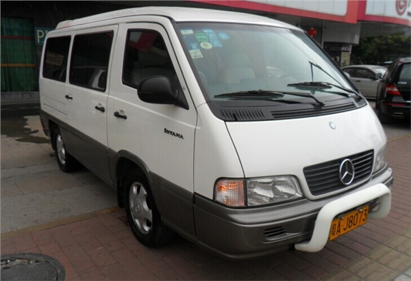 12-15座奔驰面包